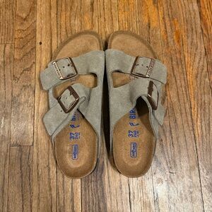NWOT Birkenstock Tan Leather Suede Sandals - Women’s Size Narrow 37/6/6.5